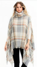 Poncho plaid